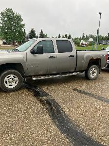 2014 Chev 2500 - Photo 5