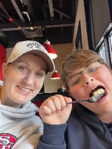Help! In desperate need of a home for my son and I - Photo 2