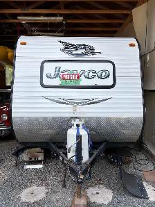 travel trailer - Photo 8