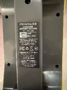 Frigidaire High Powered 2-in-1 Cordless Wet/Dry Vacuum - Photo 3