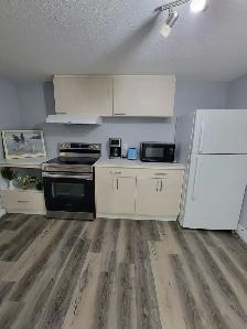 Furnished room near Conestoga College - Photo 6