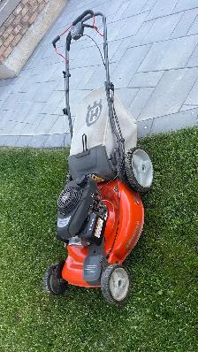 Husqvarna 22' Self-Propelled Lawn Mower - Honda GCV160 Engine - Photo 5