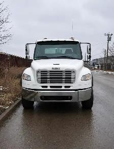 2006 Frightliner Tandem Dump Truck Automatic - Photo 4