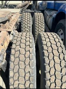 2006 Frightliner Tandem Dump Truck Automatic - Photo 9