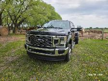 2021 Ford F350 Dually - Photo 3