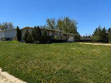 Affordable 4 Bedroom 2 Bath in Stirling AB - Photo 10