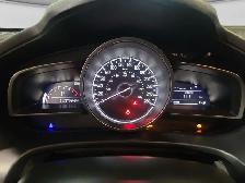 2017 Mazda MAZDA3 SE - Photo 14