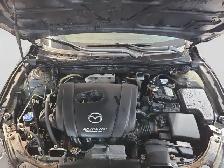 2017 Mazda MAZDA3 SE - Photo 19
