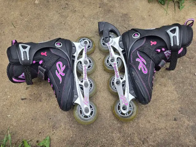 rollerblades for $15. MANY pairs here.