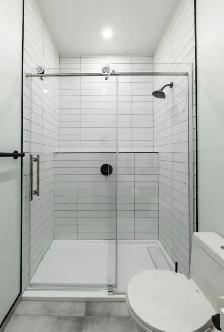 ULTRA MODERN 1 BED IN HEART OF WORTLEY - EXPOSED BRICK - Photo 8