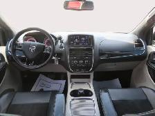 2019 Dodge Grand Caravan SXT Premium Plus 2WD - Photo 12
