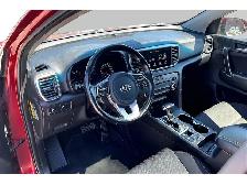 2020 Kia Sportage AWD | PANORAMIC SUNROOF | TOUCHSCREEN | - Photo 2