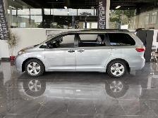 2015 Toyota Sienna - Photo 4