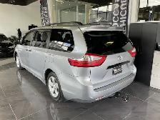 2015 Toyota Sienna - Photo 5