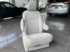 2015 Toyota Sienna - Photo 15