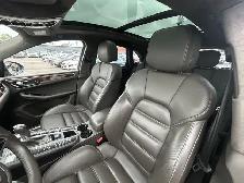 2015 Porsche Macan TURBO AWD/NAVIGATION/B.CAM/PANO ROOF/EXCELLEN - Photo 37
