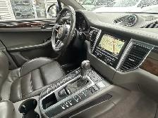 2015 Porsche Macan TURBO AWD/NAVIGATION/B.CAM/PANO ROOF/EXCELLEN - Photo 43