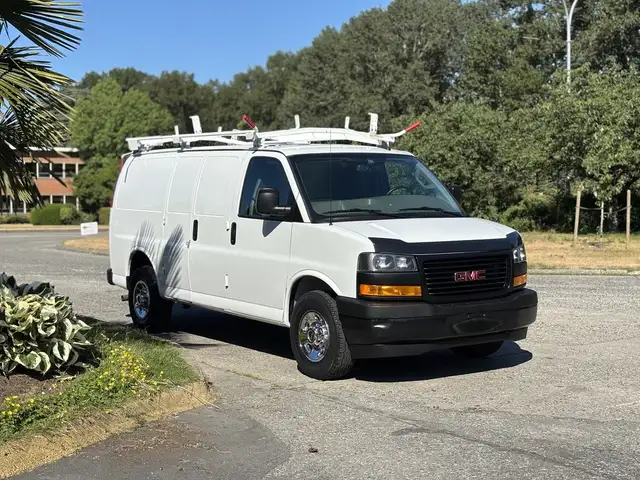 2019 GMC Savana 3500 Cargo Van With Roof Rack