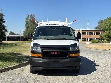 2019 GMC Savana 3500 Cargo Van With Roof Rack - Photo 3