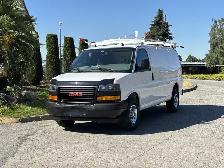 2019 GMC Savana 3500 Cargo Van With Roof Rack - Photo 4