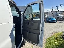 2019 GMC Savana 3500 Cargo Van With Roof Rack - Photo 20