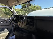 2019 GMC Savana 3500 Cargo Van With Roof Rack - Photo 24