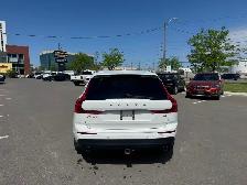 2019 Volvo XC60 MOMENTUM AWD LEATHER PAN/ROOF NAV B/SPOT CAMERA - Photo 6