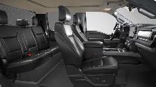 2026 Ford F-350 LARIAT | BLACK APPEARANCE PKG | POWER MOONROOF - Photo 8