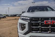2026 GMC Canyon AT4 - Photo 11