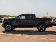 2026 GMC Canyon AT4 - Photo 5