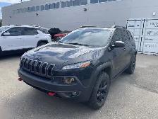 2016 Jeep Cherokee Trailhawk 3.2L | Technology Package - Photo 3