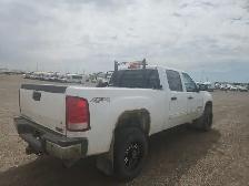 2011 GMC Sierra 2500HD - Photo 5