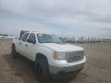 2011 GMC Sierra 2500HD - Photo 7
