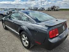 2007 Ford Mustang - Photo 3