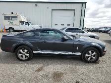 2007 Ford Mustang - Photo 6
