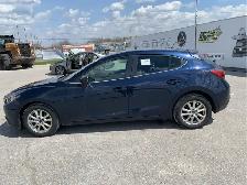 2015 Mazda MAZDA3 Sport - Photo 8