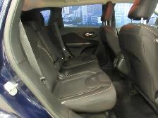 JEEP CHEROKEE 2015 NORTH V6 3.2L 4X4 JAMAIS ACCIDENTE & TOUT EQU - Photo 12