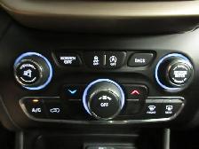 JEEP CHEROKEE 2015 NORTH V6 3.2L 4X4 JAMAIS ACCIDENTE & TOUT EQU - Photo 27
