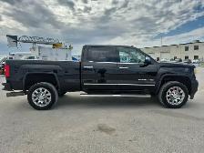 2015 GMC Sierra 2500HD - Photo 4