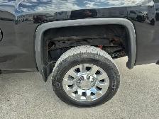2015 GMC Sierra 2500HD - Photo 22