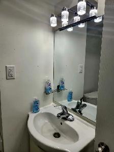 basement apartment for rent - Photo 2