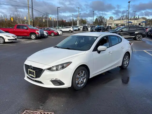 2014 Mazda Mazda3 4dr Sdn GX-SKY