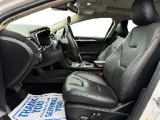 2019 Ford Fusion Hybrid Titanium - Photo 11