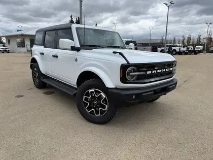 2026 Ford Bronco OUTER BANKS - 4DR~LUX w/HARD TOP