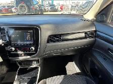 2020 Mitsubishi Outlander ES AWC | No Accident | Power Lock - Photo 9