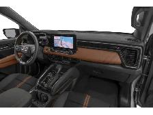2024 GMC Canyon - Photo 12