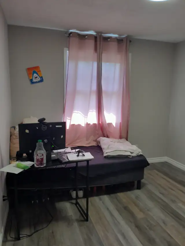 Private room for rent in London