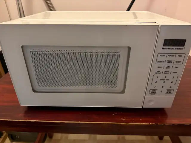 Microwave 700W