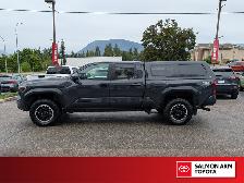 2024 Toyota Tacoma ONE OWNER, NEAR NEW TIRES, NEAR NEW BRAKES... - Photo 3