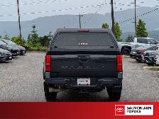 2024 Toyota Tacoma ONE OWNER, NEAR NEW TIRES, NEAR NEW BRAKES... - Photo 5